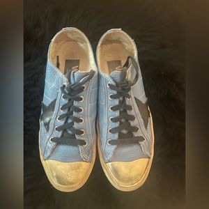 Fun blue Golden Goose